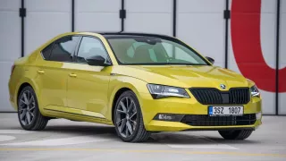 Škoda Superb 2.0 TSI 10