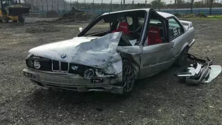 BMW selhaly brzdy ve 177 km/h. Podívejte se, co zachránilo posádku