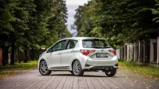 Toyota Yaris 1.5 VVT-iE exteriér 13