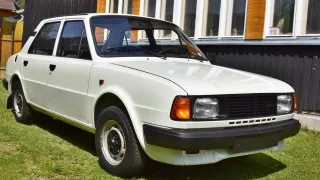 Škoda 105 S