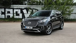 Hyundai Grand Santa Fe 2.2 CRDi: Obývák na kolech