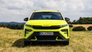 Škoda Elroq jde do finále ankety Evropské auto roku 2026. Utká se s Dacií i Mercedesem