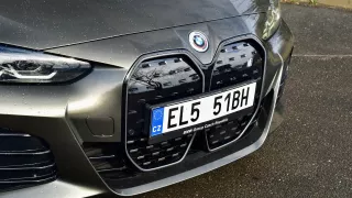 BMW i4 eDrive35