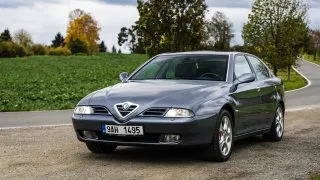 Alfa Romeo 166