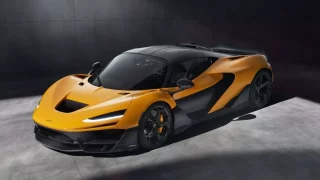 Nový McLaren W1 navazuje na legendární F1. Za 60 milionů se okamžitě vyprodal