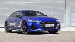 Test Audi RS 7 Sportback: Dynamika supersportu a luxus limuzíny v jednom zatraceně sexy balení