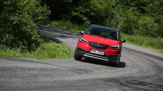 Opel Crossland X jízda 2