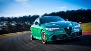 Alfa Romeo Giulia a Stelvio 2020