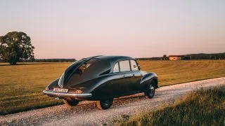 Tatra 87