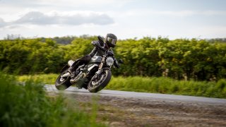 Ducati Scrambler 1100 jízdní 13