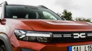 Dacia Bigster hybrid 155
