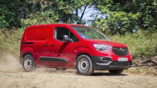 Opel Combo 2019 3