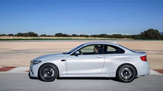 BMW M2 Competition 3