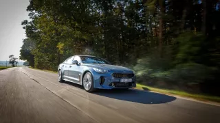 Kia Stinger Carshot 3