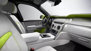 Rolls-Royce Cullinan Belle Lime Green