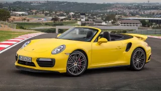 Porsche 911 Turbo S Cabriolet