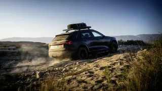 Audi Q8 e-tron edition Dakar