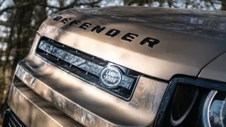 Test Land Rover Defender P300e