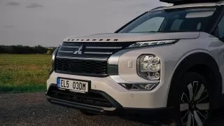 Mitsubishi Outlander PHEV