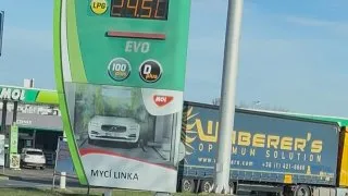 Ceny paliv, D1 u Prahy