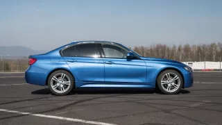 BMW 320d xDrive je lákavá ojetina 11