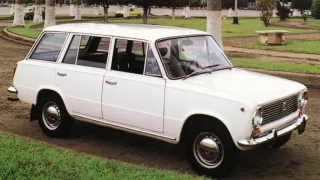 Lada 2102