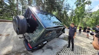 Mercedes G Class Experience Center