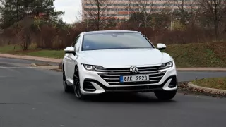 VW Arteon R-line