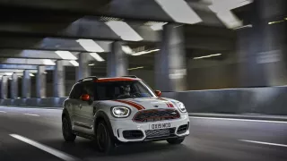 MINI John Cooper Works Countryman 6