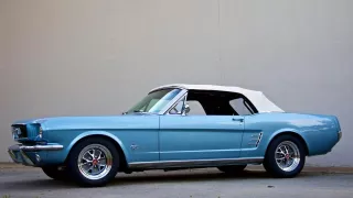 Revology Ford Mustang Replica