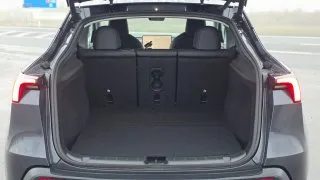 Tesla Model Y Standard