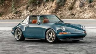 Singer oslavuje velký úspěch: Vyrobil už 300 restomodů Porsche 911