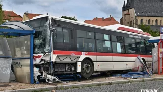 Nehoda autobusu ve Slaném