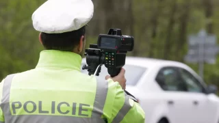 Zákaz řízení bude za tři roky platit v celé EU. Změna legislativy dopadne na spoustu řidičů