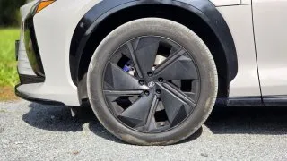 Lexus RZ 550e F Sport
