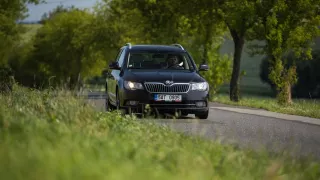 Škoda Superb Combi 2014 18