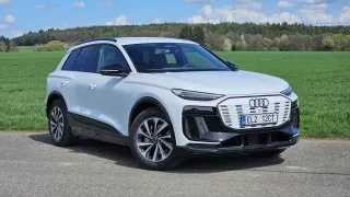 Audi Q6 e-tron quattro