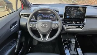 Toyota Corolla Cross 2.0 Hybrid AWD