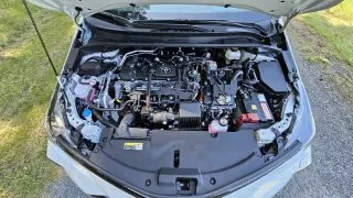 Toyota Corolla sedan 1.8 Hybrid GR Sport