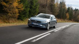 Volvu V90 T6 to v Krušných horách sluší 10