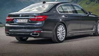 BMW 745e