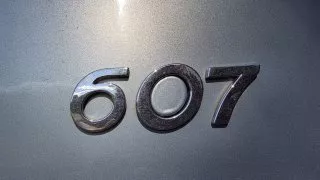 Peugeot 607