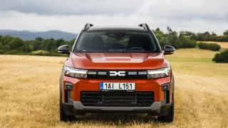 Dacia Bigster hybrid 155
