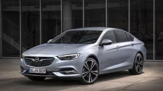 Opel Insignia BiTurbo Diesel 2018 2