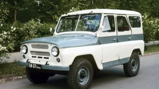 GAZ-469