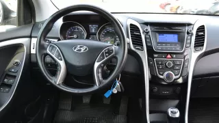 Hyundai i30 druhé generace 28