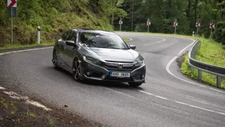 Nová Honda Civic s motorem 1.5 VTEC jezdí skvěle. 