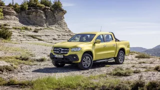 Mercedes třídy X yellow 2