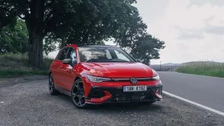 Volkswagen Golf GTI Edition 50