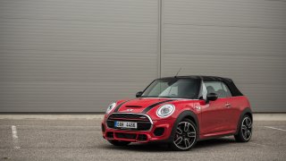 MINI JCW Cabrio - exteriér 1